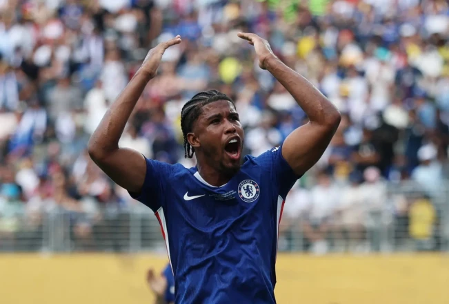 القادسية يدخل سباق التعاقد مع سانتوس نجم تشيلسي الشاب