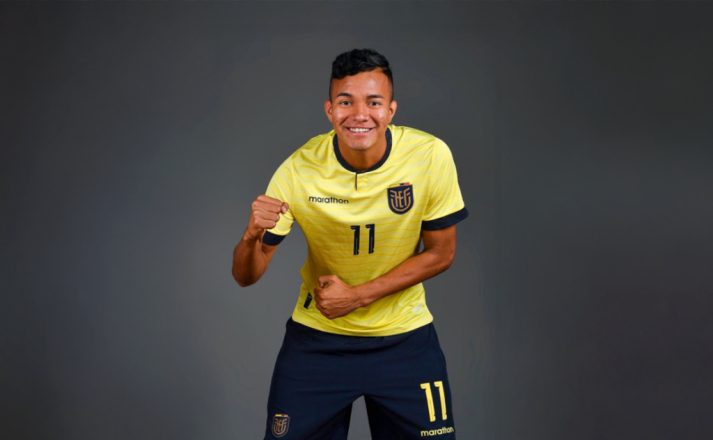 التعاون يقترب من ضم الإكوادوري زامبرانو